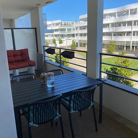 A 15 Min A Pied Du Vieux Port