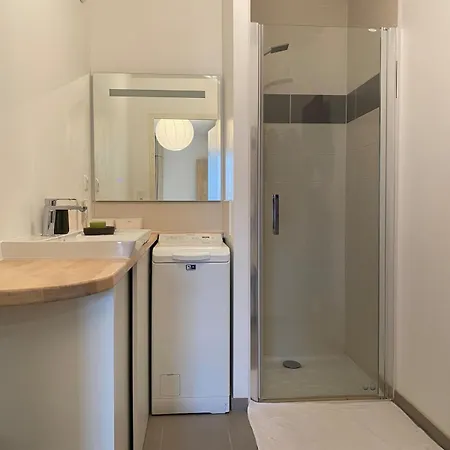 A 15 Min A Pied Du Vieux Port Apartman *